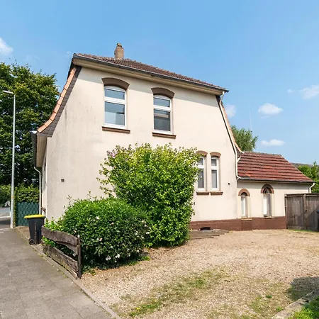 別荘 Worker's F7 - Haus Mit 4 Schlafzimmern Fuer 8 Personen ヴェーゼル