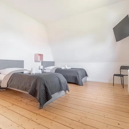 別荘 Worker's F7 - Haus Mit 4 Schlafzimmern Fuer 8 Personen ヴェーゼル