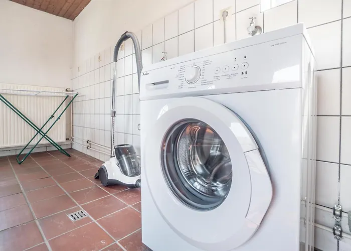 Hébergement de vacances Worker's F7 - Haus Mit 4 Schlafzimmern Fuer 8 Personen *